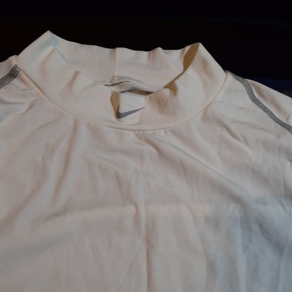 Nike T Shirts XXL New - Picture 6 of 9